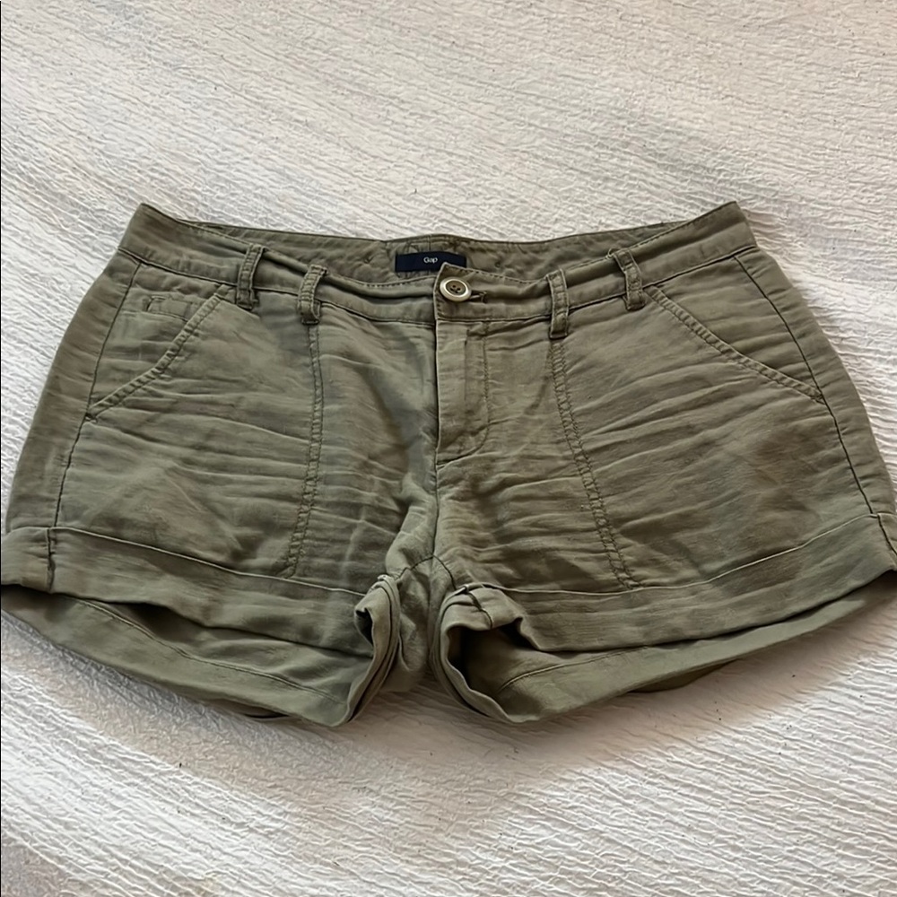 GAP Green Cargo Shorts Relaxed Fit